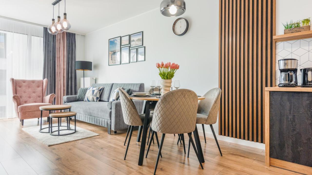 Apartamenty Simply Perlowa Przystan - Holiday City Kołobrzeg Exteriör bild
