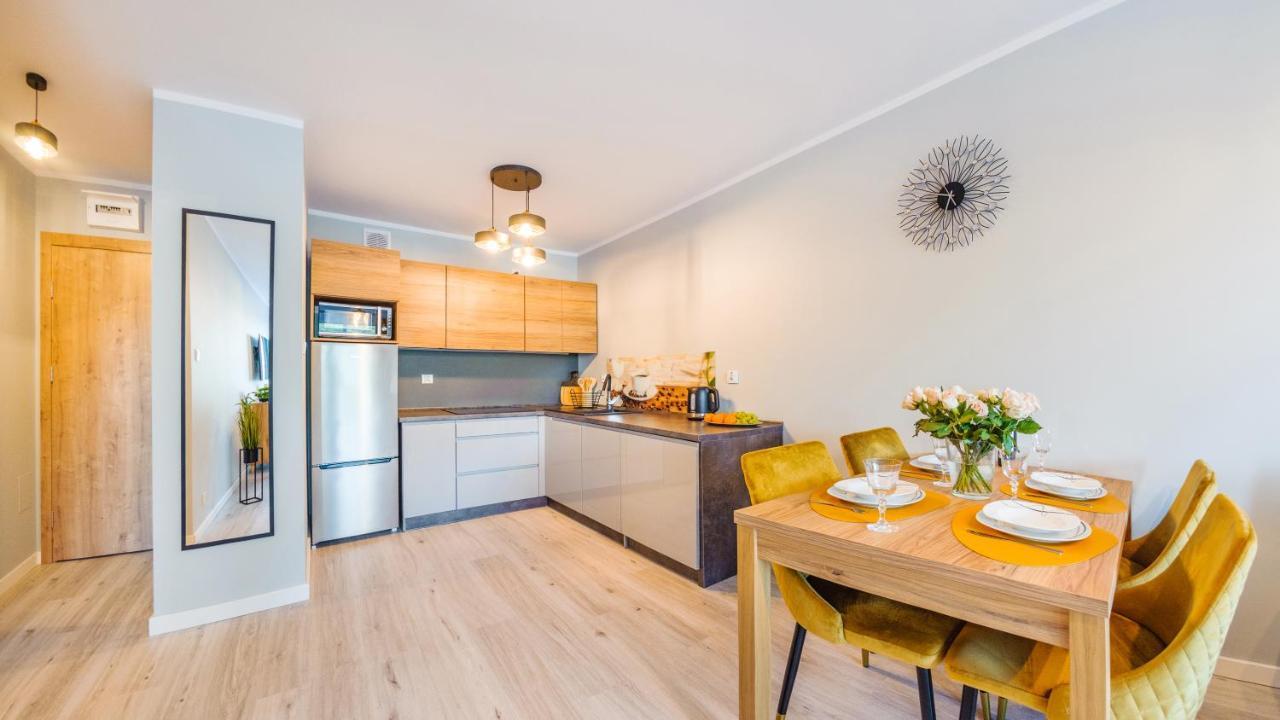 Apartamenty Simply Perlowa Przystan - Holiday City Kołobrzeg Exteriör bild