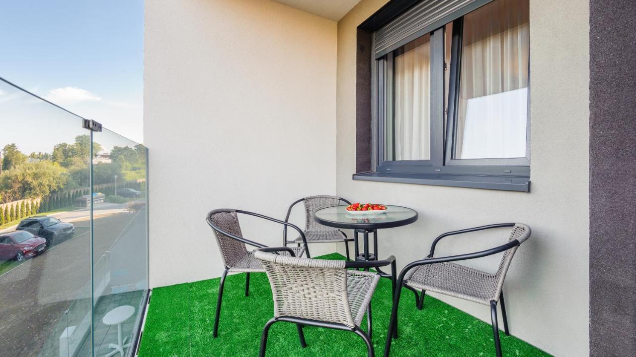 Apartamenty Simply Perlowa Przystan - Holiday City Kołobrzeg Exteriör bild