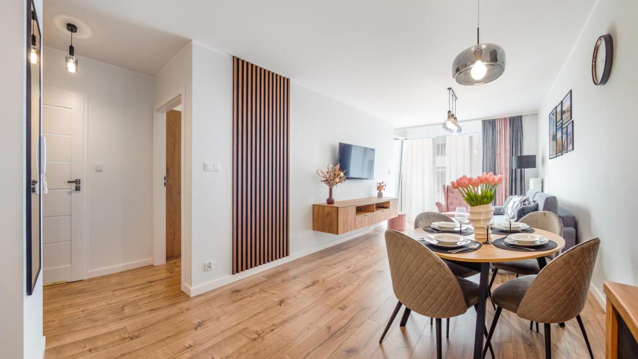 Apartamenty Simply Perlowa Przystan - Holiday City Kołobrzeg Exteriör bild