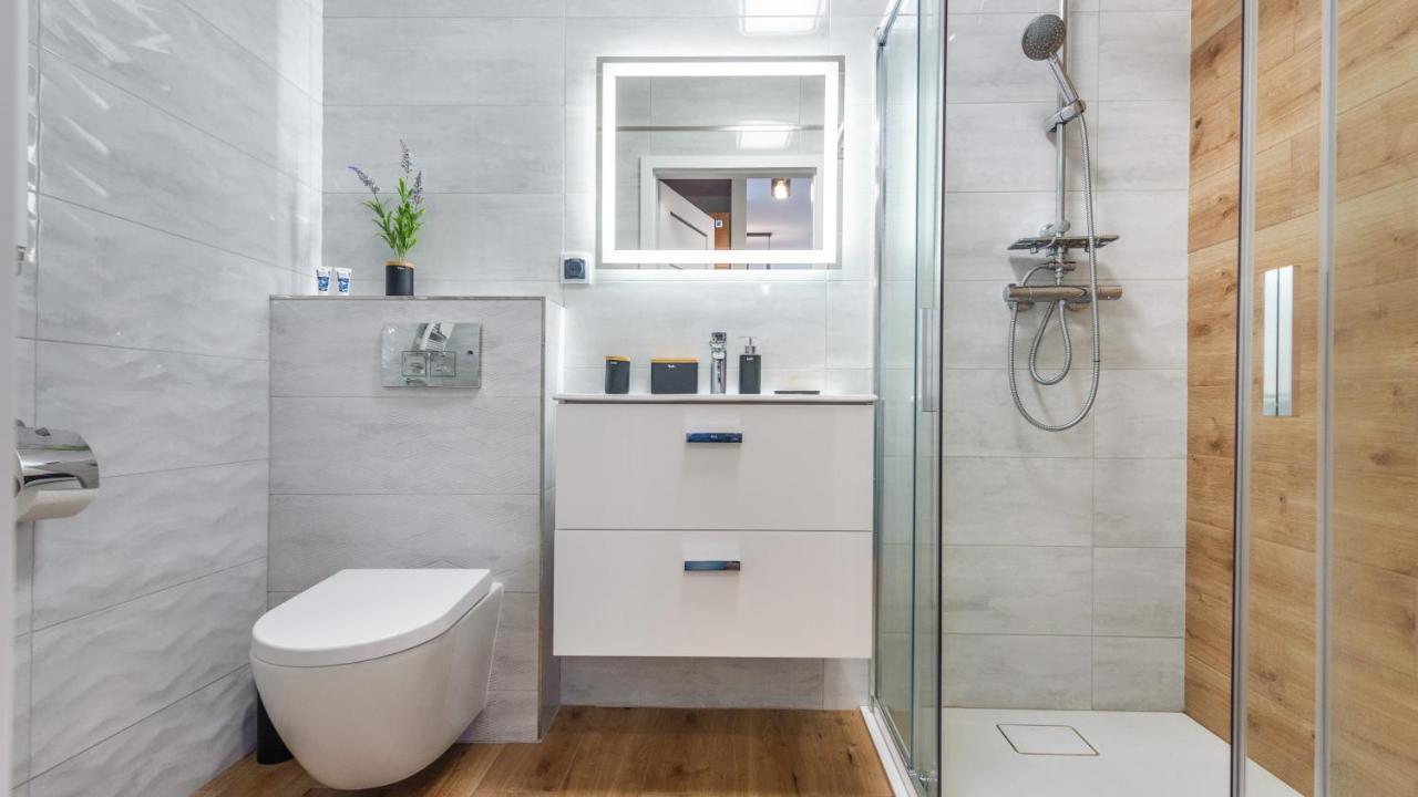 Apartamenty Simply Perlowa Przystan - Holiday City Kołobrzeg Exteriör bild