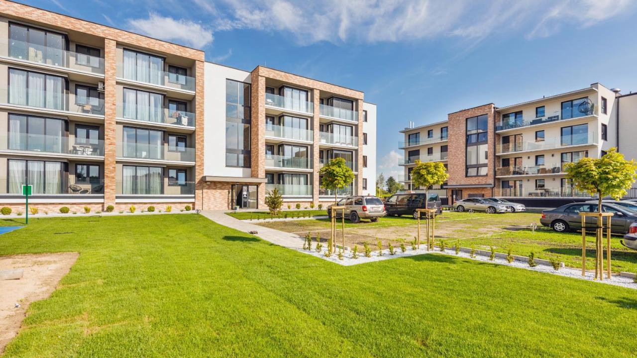 Apartamenty Simply Perlowa Przystan - Holiday City Kołobrzeg Exteriör bild